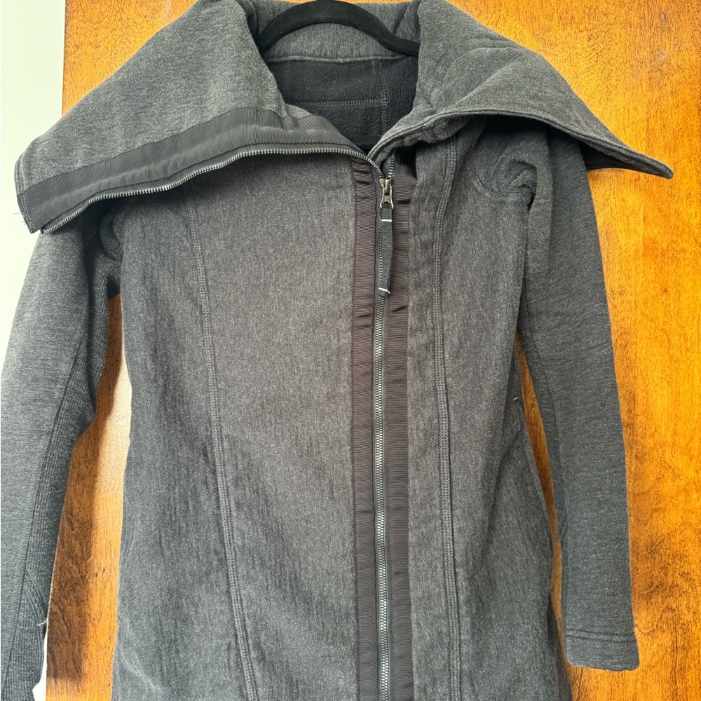 Lululemon Virasana Blanket Wrap Jacket